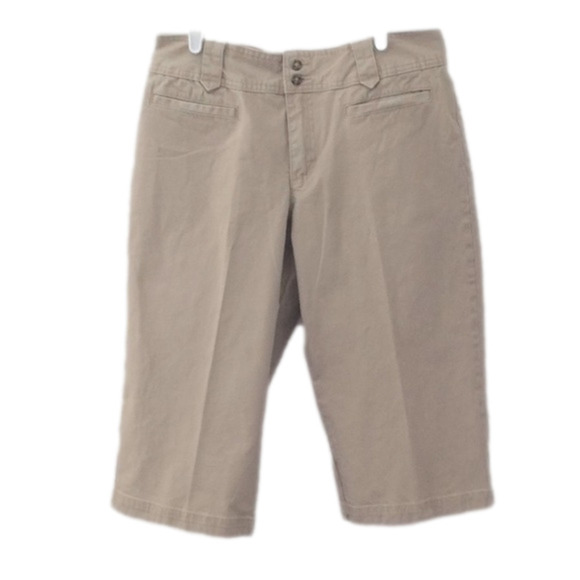 Cabela’s Capris, Size 10, Dark Tan Heavy Denim. - Picture 1 of 3